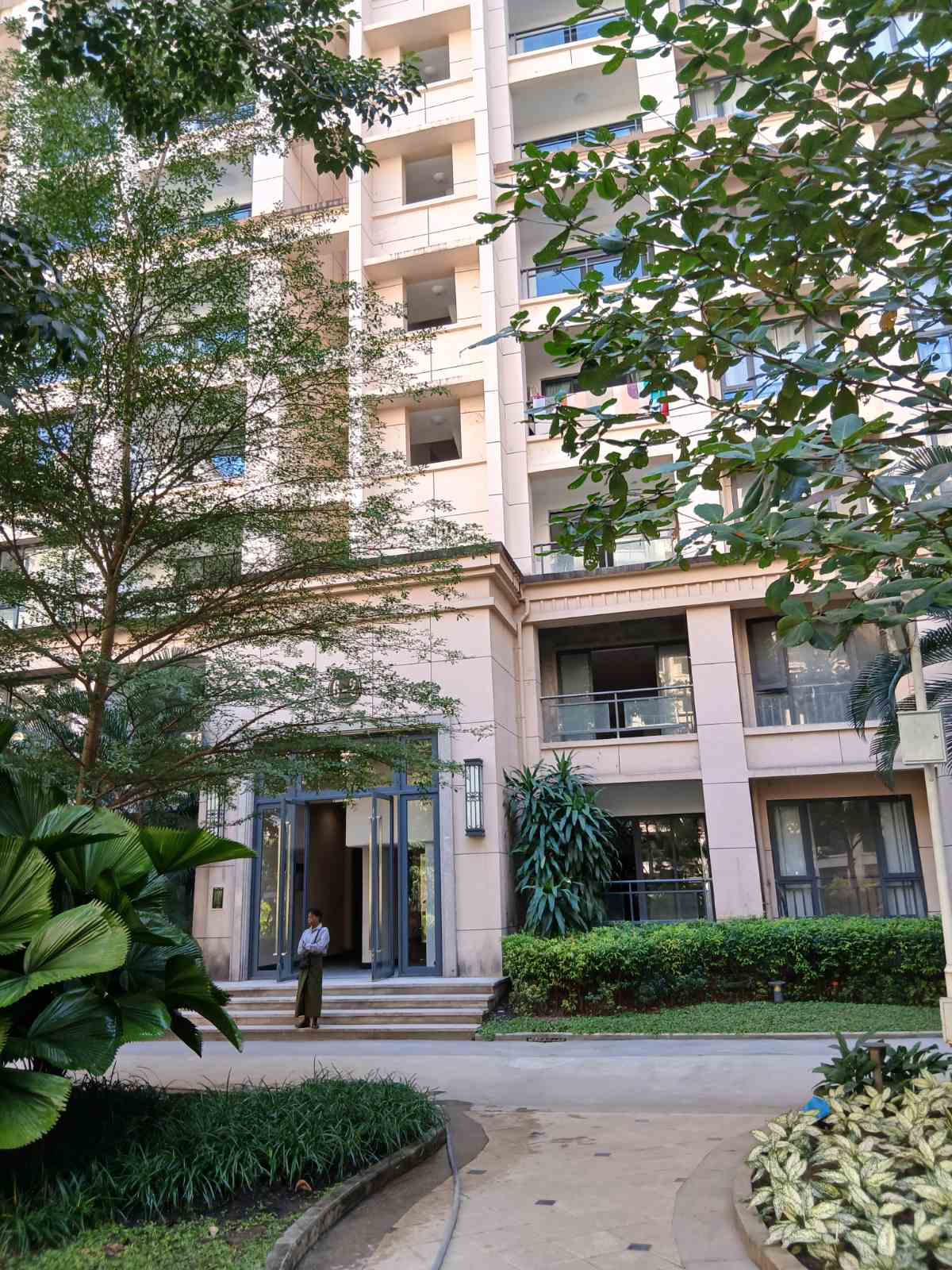 Brilliance Mansion Condo 4F 1