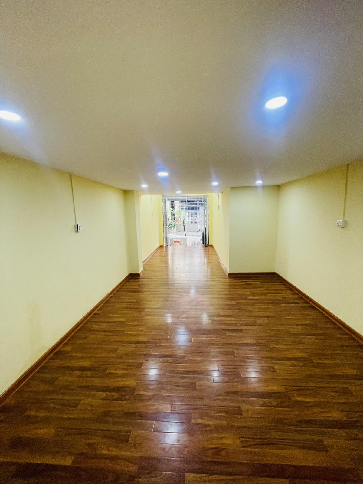 Kyimyindaing Htee Tan 5 St Apartment GF 2