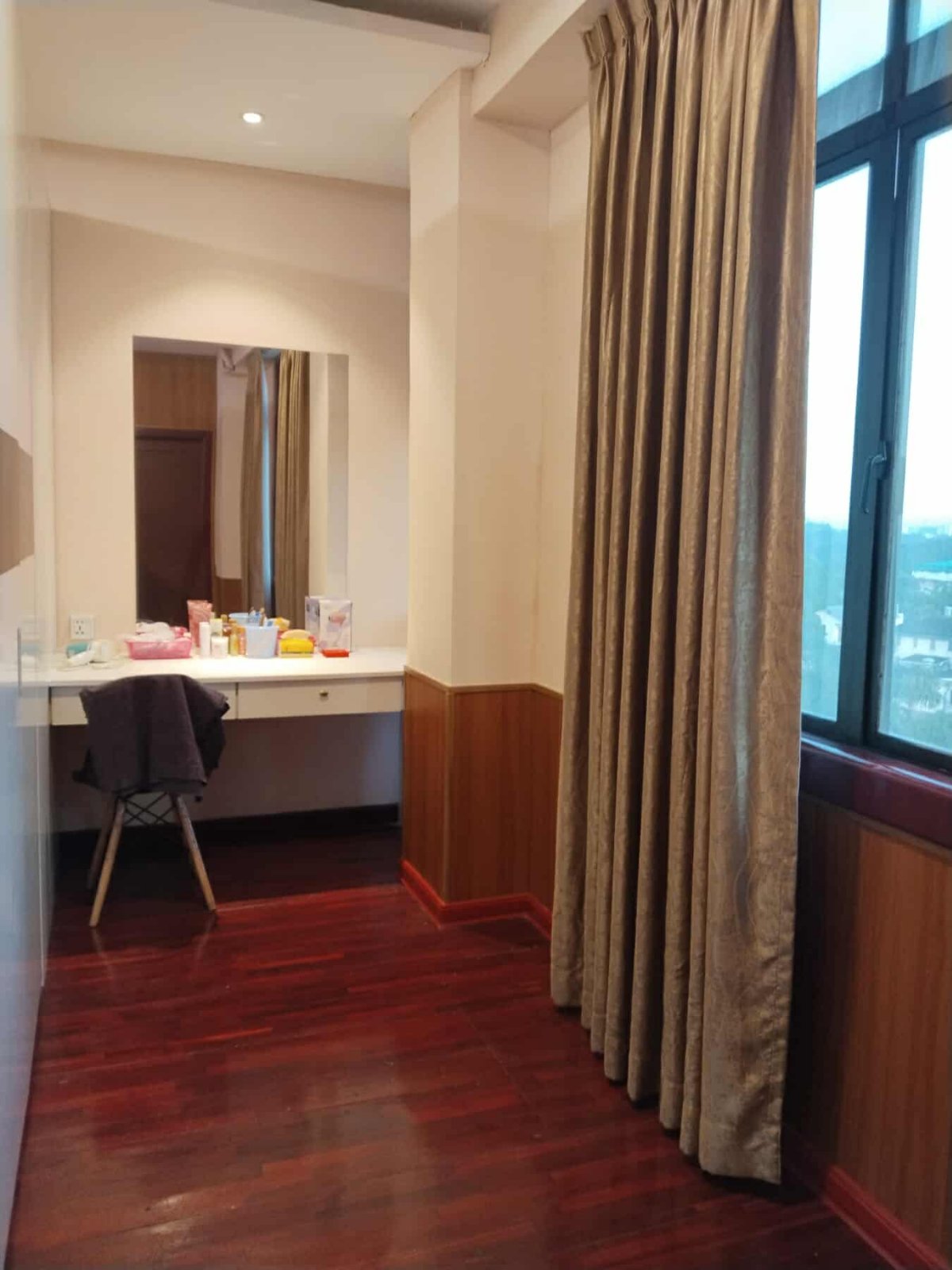 Tharyar Kone Residence 7F 13