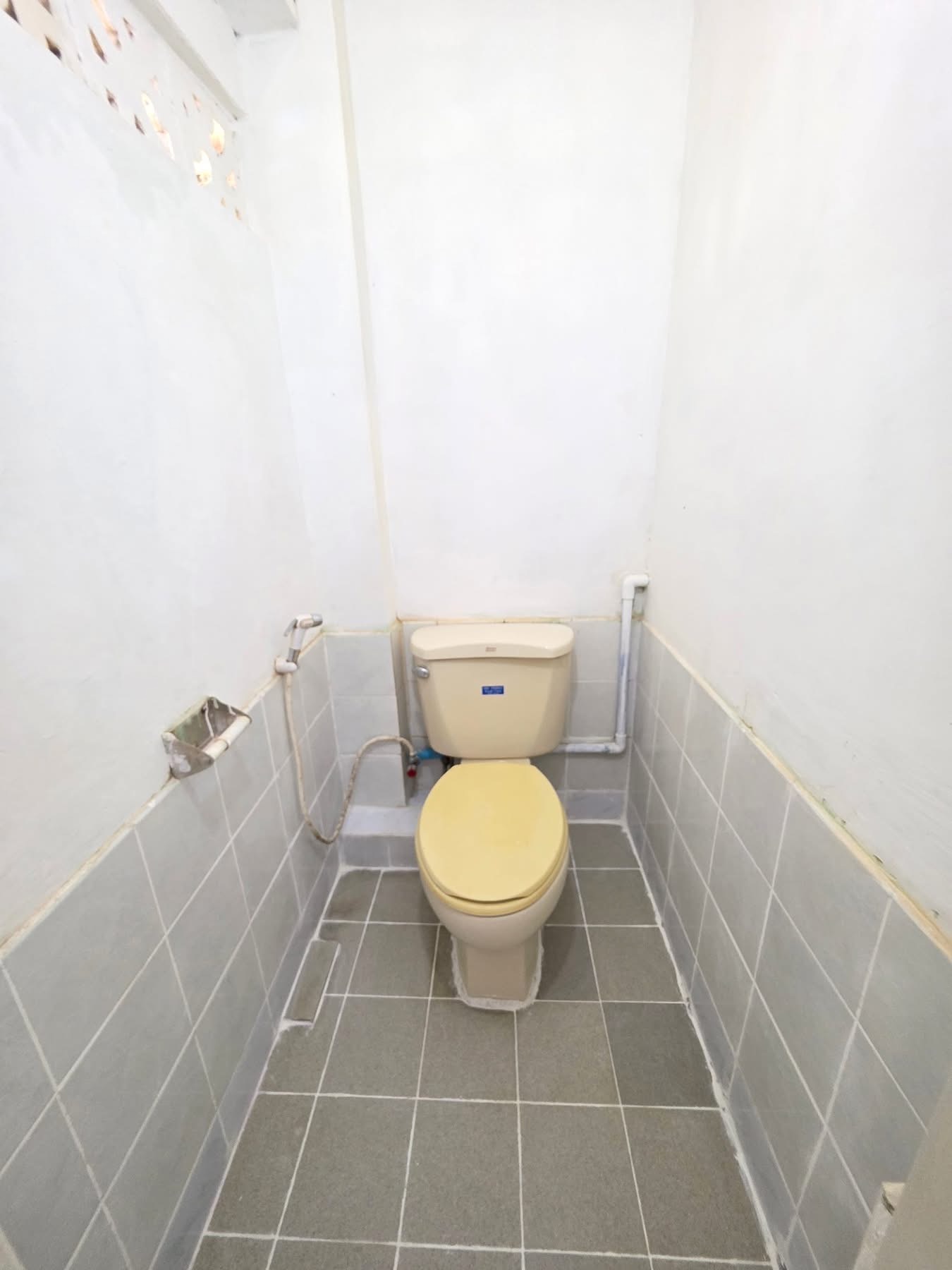 Sanchaung LinnLonn Rd Apartment 2F (10)