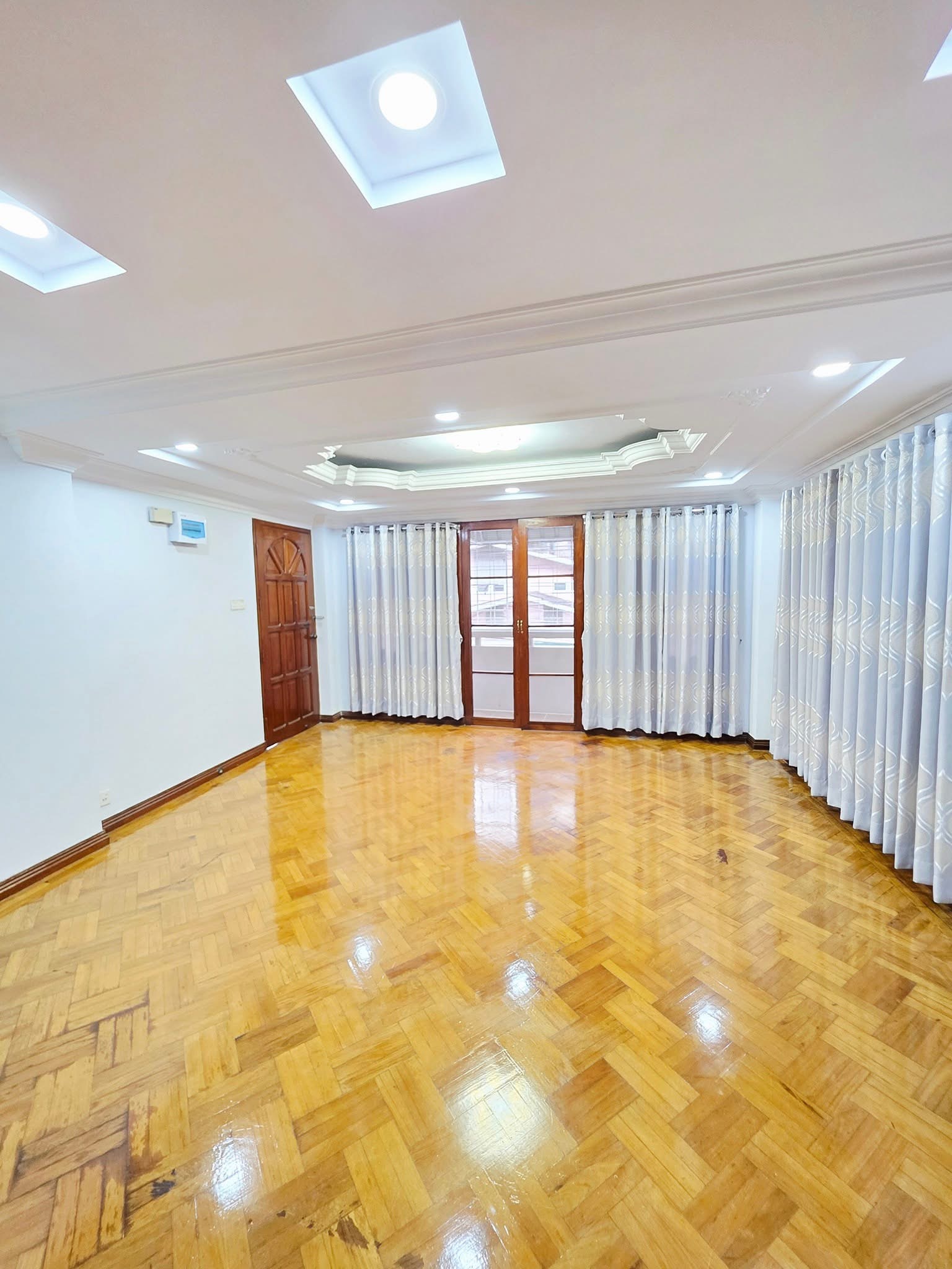 Sanchaung SiSone Rd Apartment 1F (2)