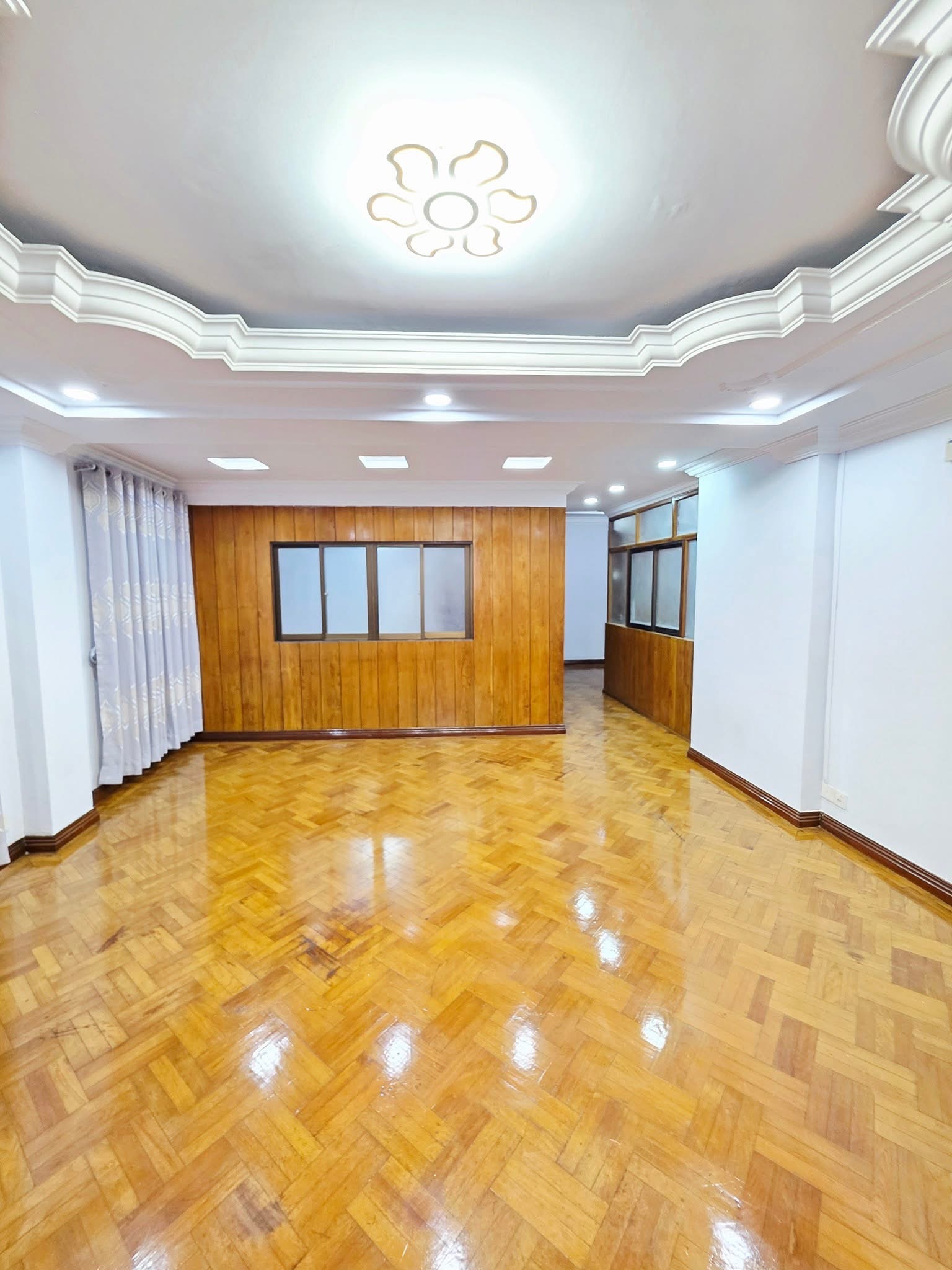 Sanchaung SiSone Rd Apartment 1F (4)
