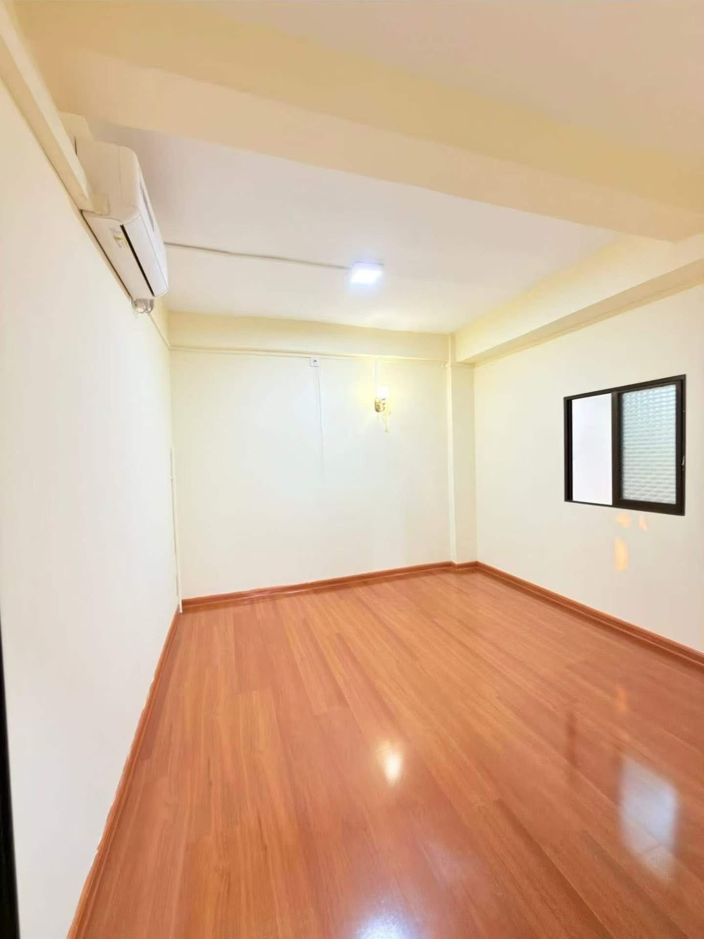 South Oakkala KorLiYa 23 St 5F (1)