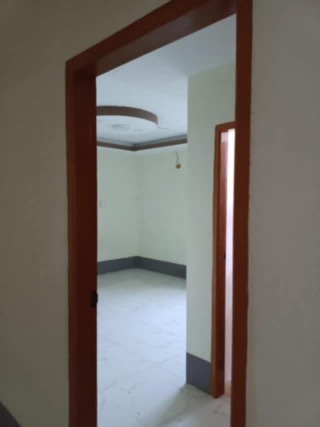 1000075334