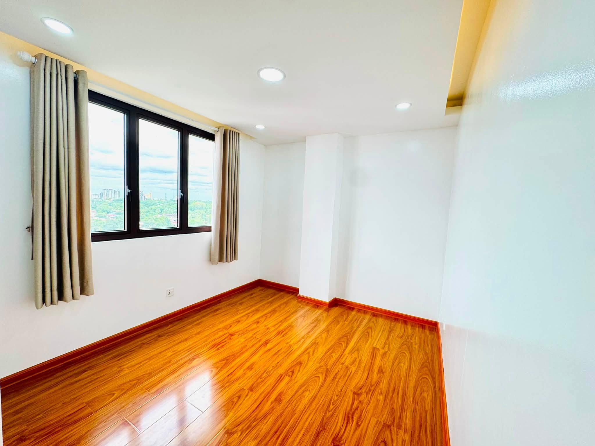 Parami Valley Residence C4 10F 9