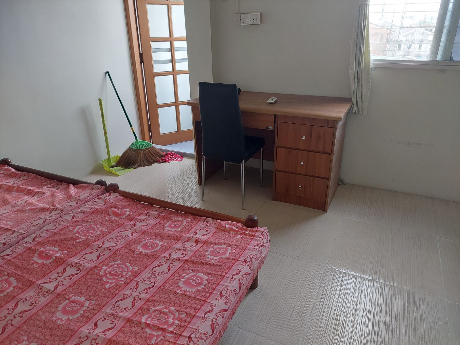 Kamaryut Sandar Myaing Condo 7F 2