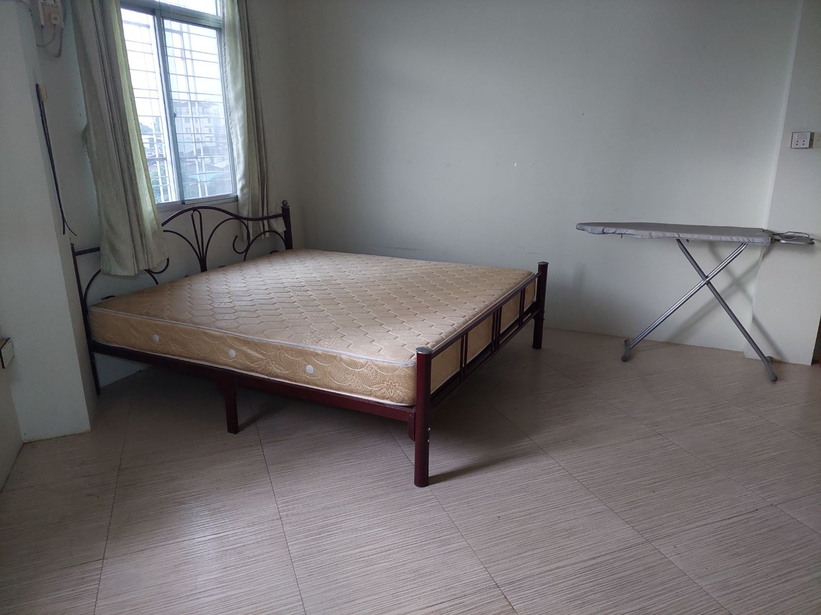 Kamaryut Sandar Myaing Condo 7F 3