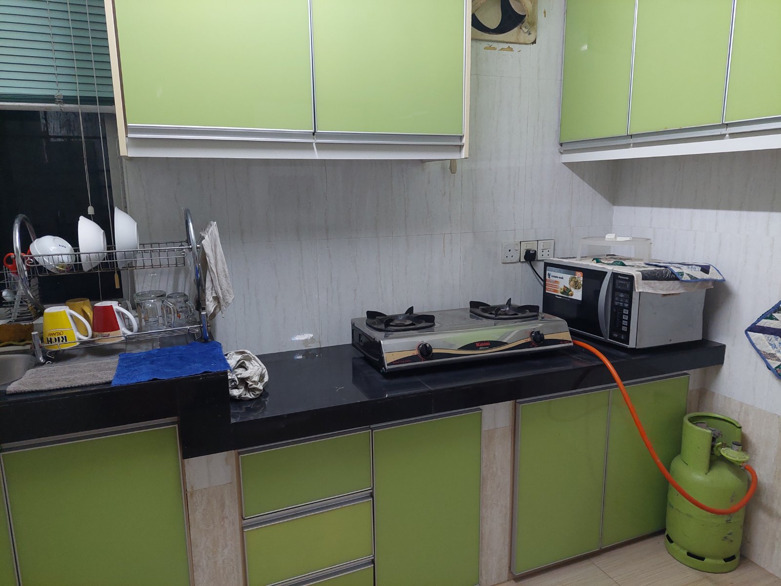 Kamaryut Sandar Myaing Condo 7F 7